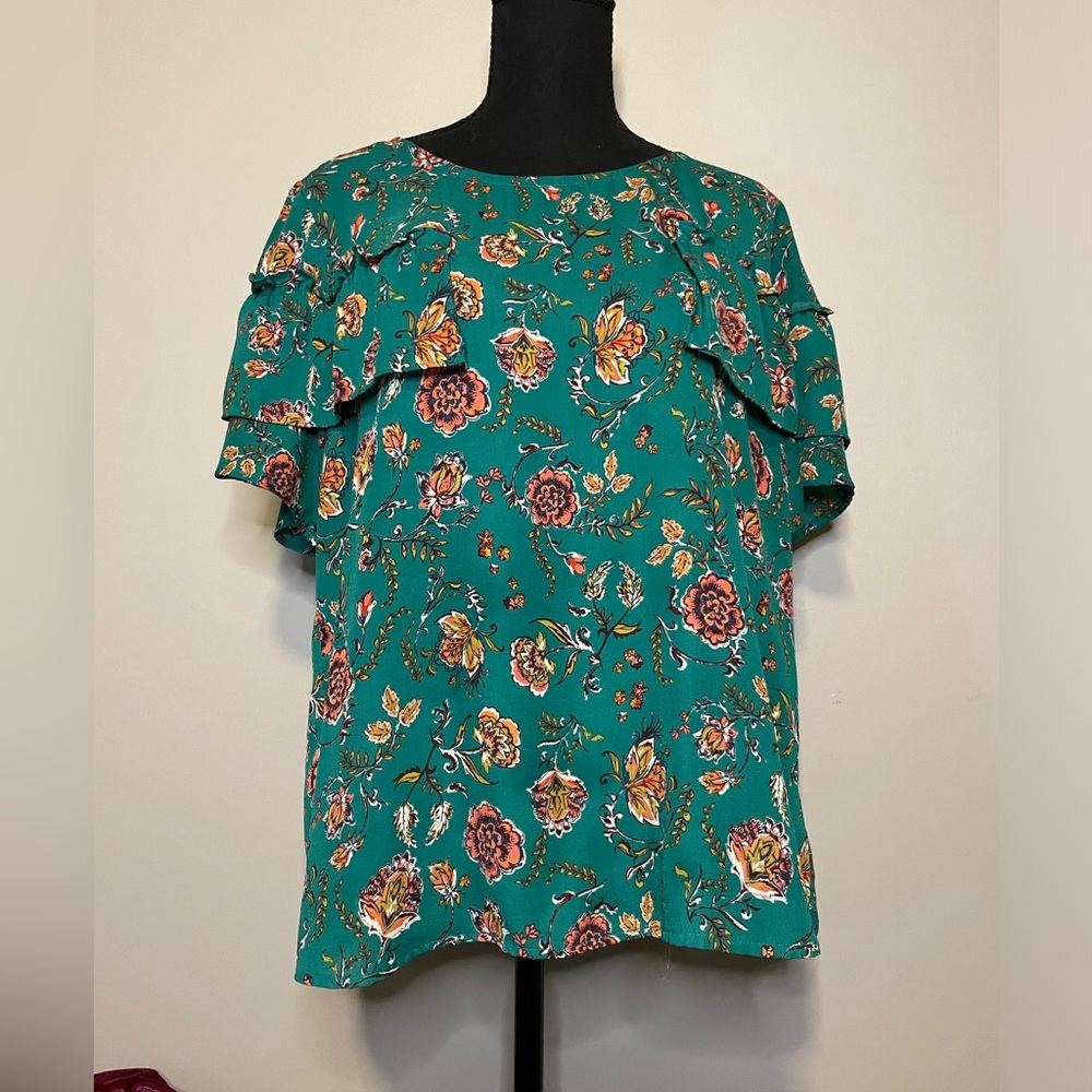 Xhilaration Ruffle Green Floral Print Blouse